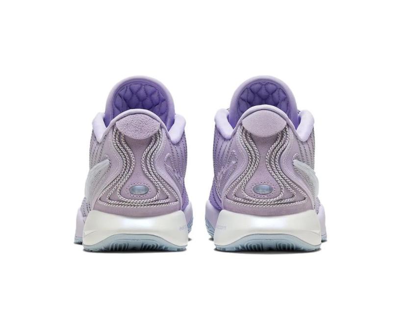 Nike LeBron 21 "Easter" (HF5352-500)