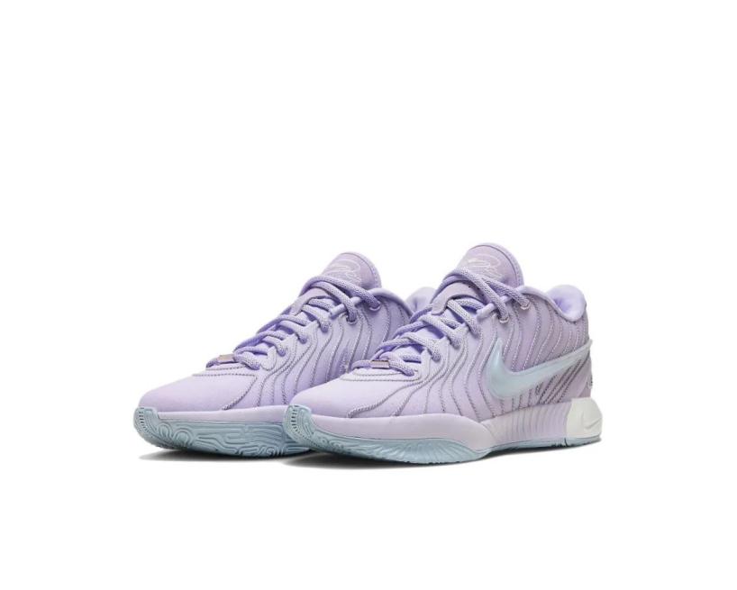 Nike LeBron 21 "Easter" (HF5352-500)