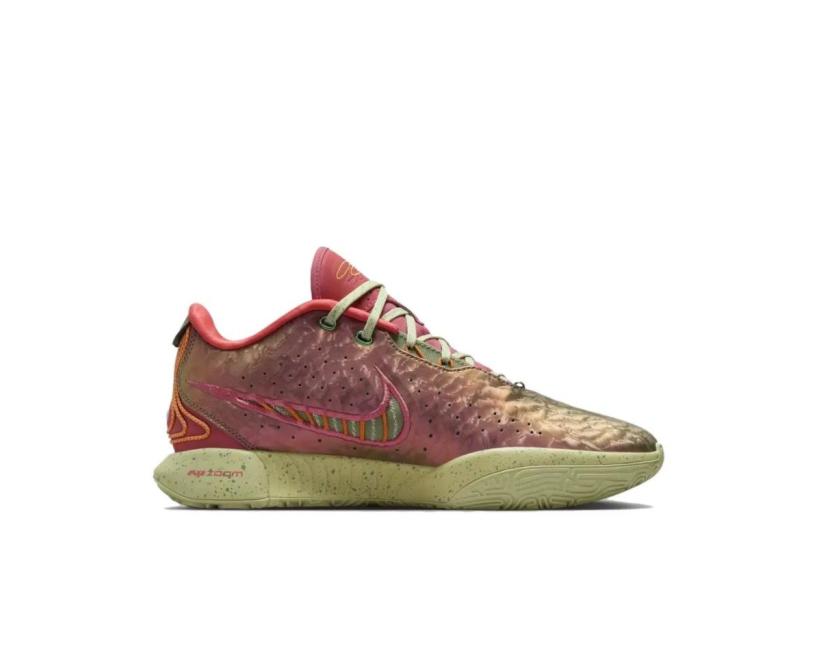 Nike LeBron 21 'Queen Conch' (FN0709-800)