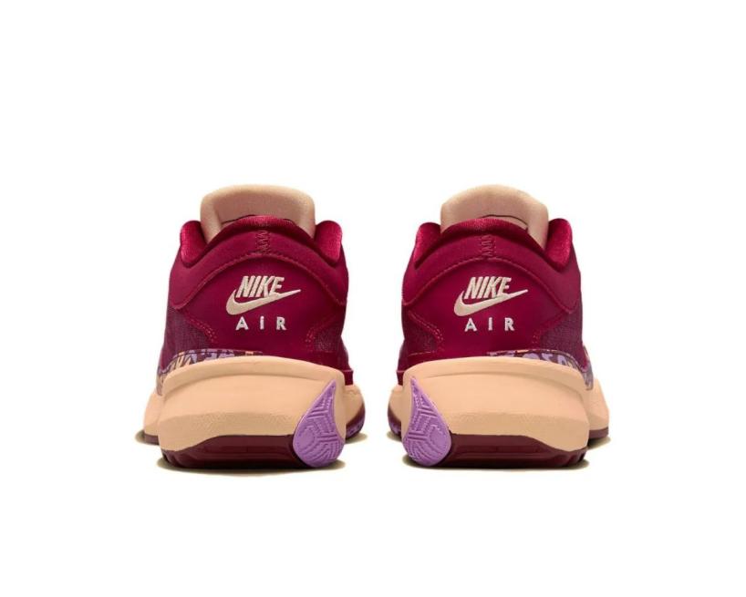 Nike Zoom Freak 5 "Alphabet" (DX4985-600)