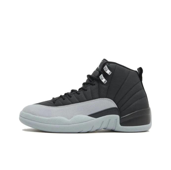 Air Jordan 12 'Black and Wolf Grey' (CT8013-013)