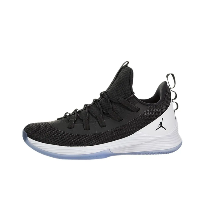 JORDAN ULTRA FLY 2 LOW "Black" (AH8110-010)