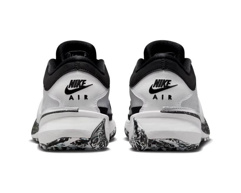 Nike Zoom Freak 5 "Oreo" (DX4996-101)
