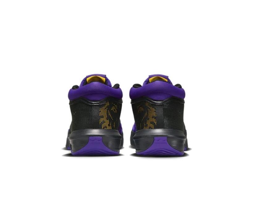 Nike LeBron Witness 8 (FB2237-001)