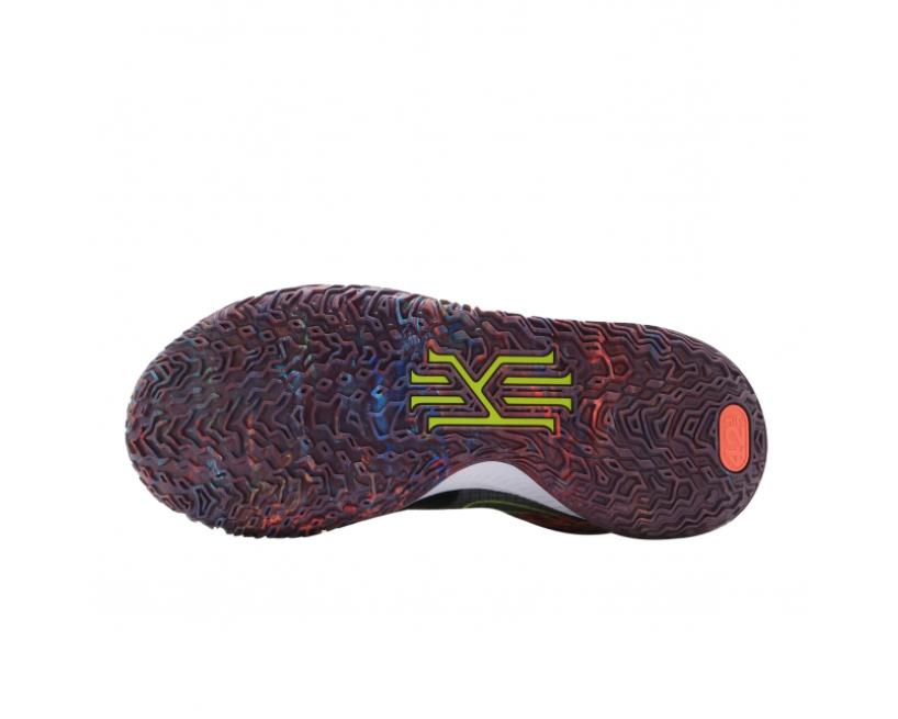 Nike Kyrie Low 4 "Black Turf Orange" (CZ0105-002)