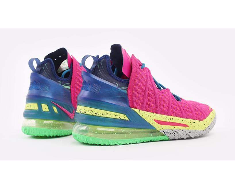 NIKE LEBRON XVIII (DB8148-600)