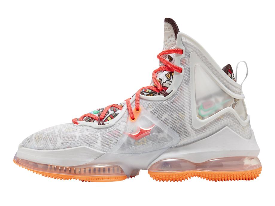 Nike LeBron 19 "Fast Food" (DC9341-001)
