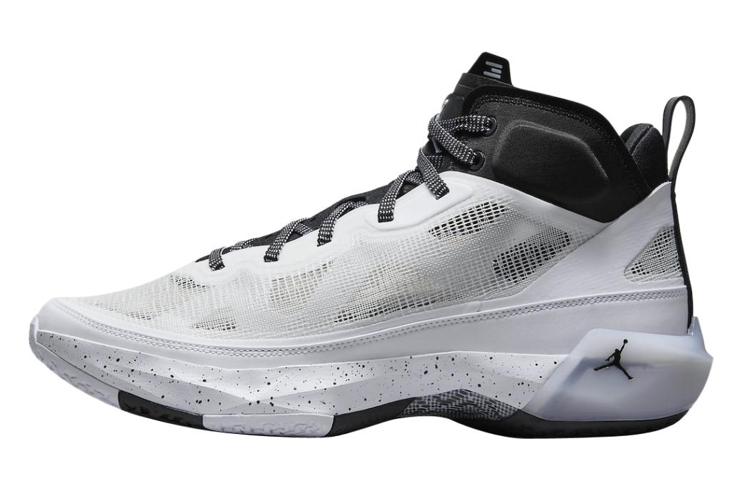 Jordan 37 "Oreo" (DD6958-108)