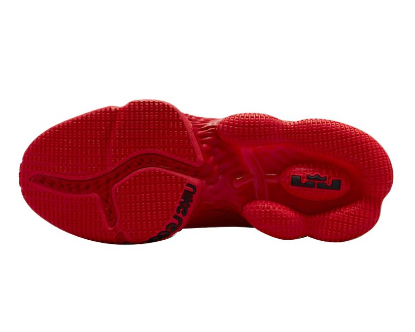 Nike LeBron 19 Low "Red Carpet" (DO9829-600)