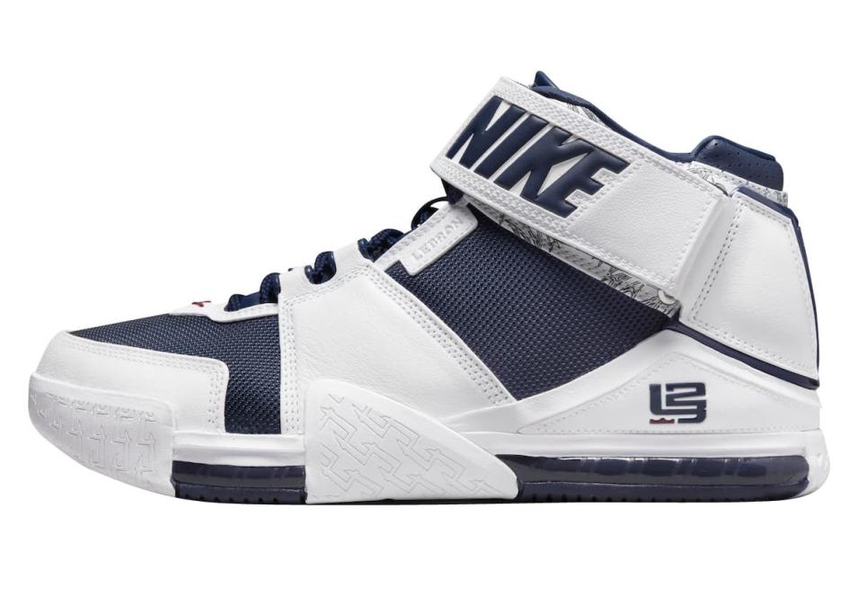 Nike LeBron 2 "Midnight Navy" (DR0826-100)