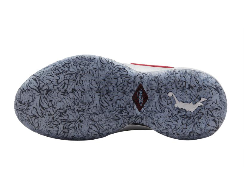 Nike LeBron 20 'Christmas' (FJ4956-300)