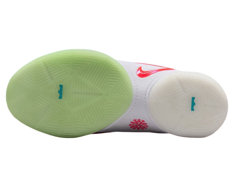 Nike LeBron 22 "Christmas" (HV5147-600)