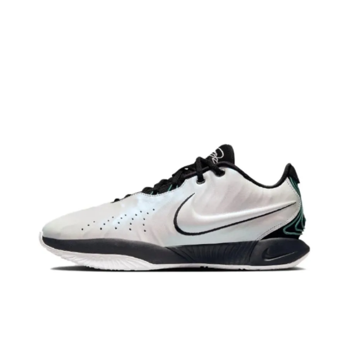 Nike LeBron 21 "Conchiolin" (HF5841-100)